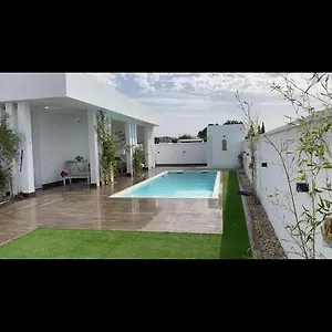 Villa Beautiful With Pool Chiclana, Chiclana de la Frontera
