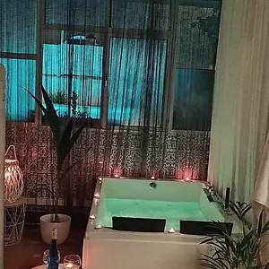 Сasa de vacaciones Casa, Piscina, Jacuzzi, Garaje, Barbacoa., Chiclana de la Frontera